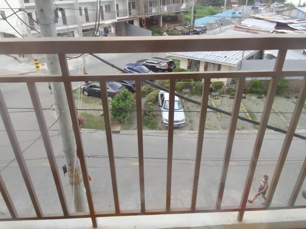Emmanuel'S Service Apartment Near The Airport Manila Eksteriør billede