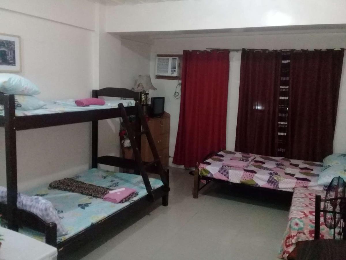 Emmanuel'S Service Apartment Near The Airport Manila Eksteriør billede