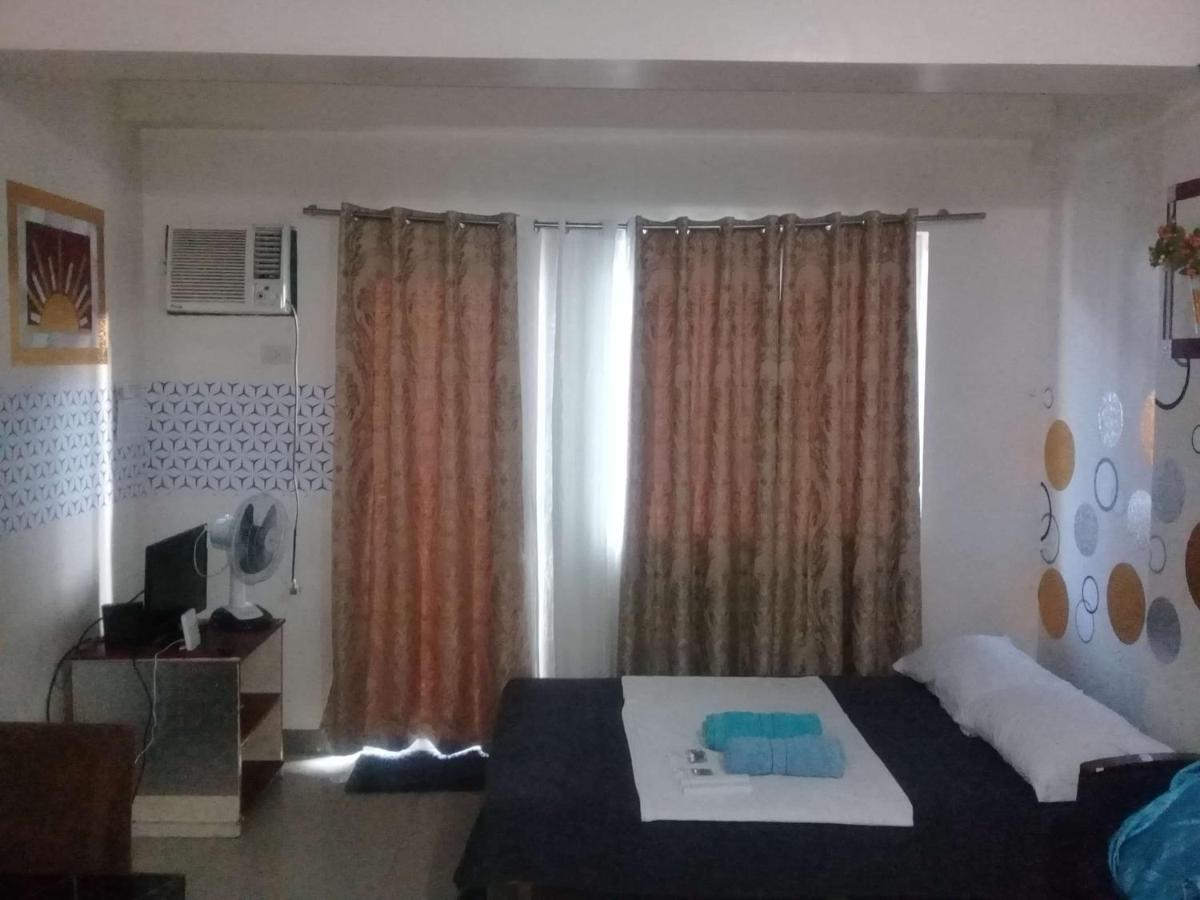 Emmanuel'S Service Apartment Near The Airport Manila Eksteriør billede