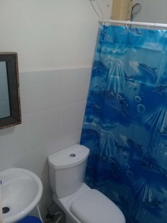 Emmanuel'S Service Apartment Near The Airport Manila Eksteriør billede